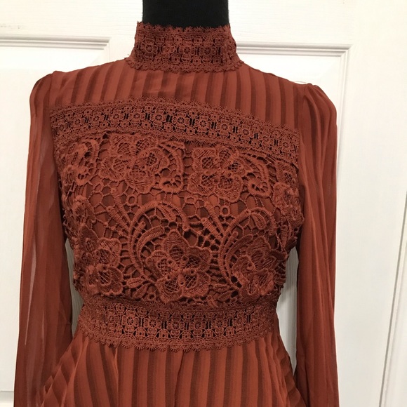 Haute Monde Long Sleeve Ruffled Blouse - Picture 3 of 4